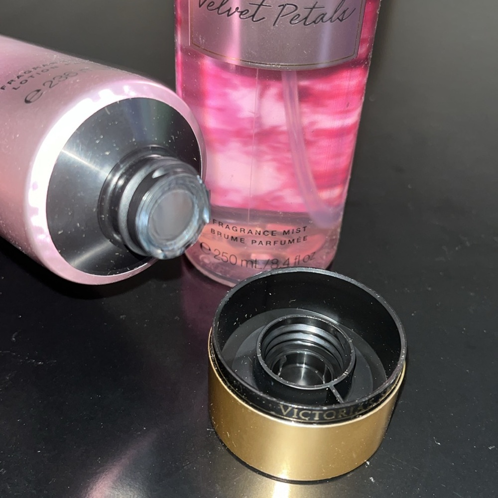Victoria’s Secret Velvet Petals Mist and Lotion - Picture 4 of 4